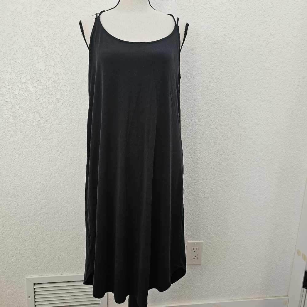BLACK CRISS-CROSS TANK DRESS